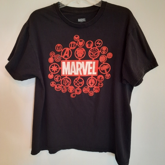 Marvel Other - Marvel Black Short Sleeve Tee with Marvel Character Logos. Size Large
